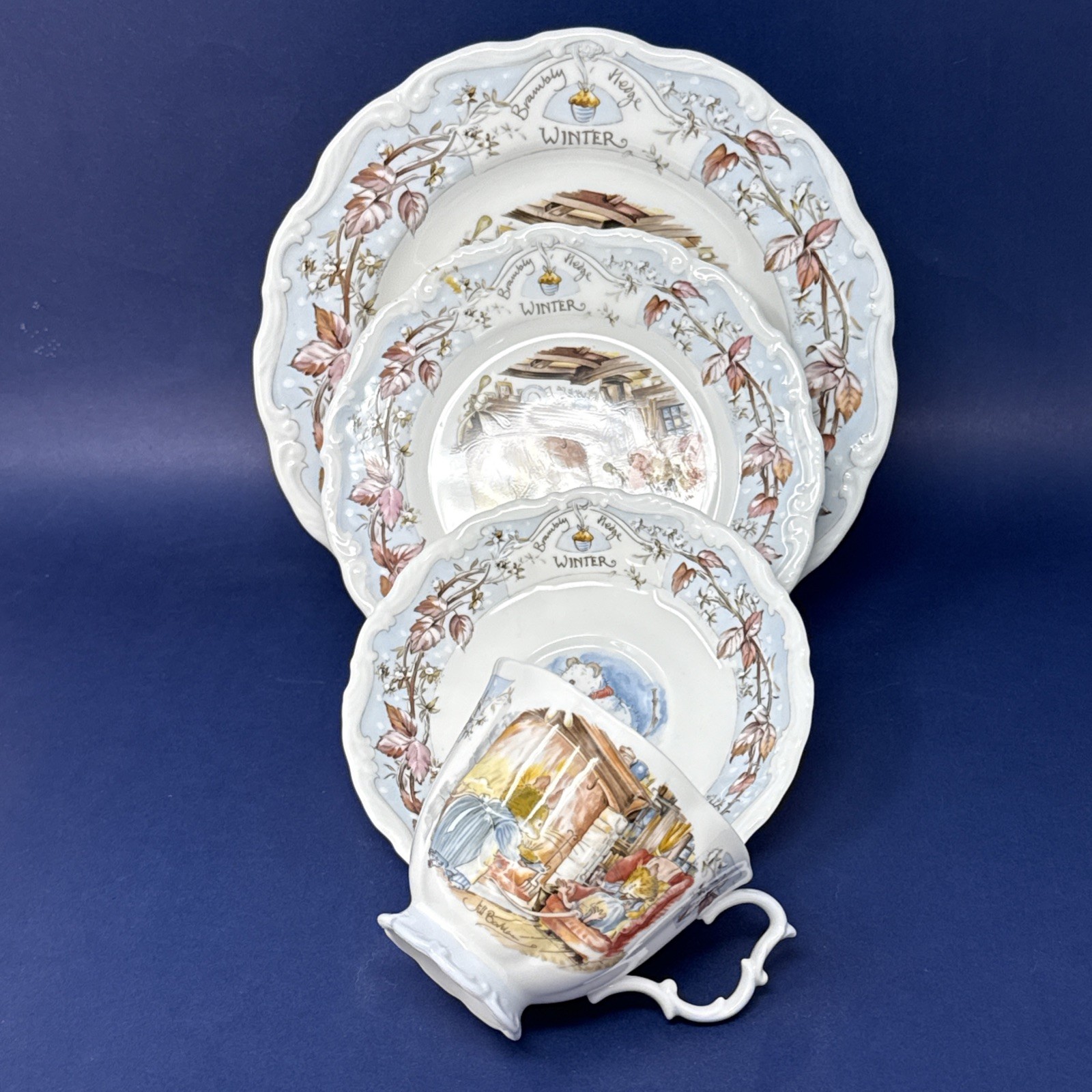 Royal Doulton Brambly Hedge Four Seasons Winter 4 Piece Plate Setting 1982-1983 Royal Doulton Brambly Hedge Four Seasons Winter 4 Piece Plate Setting 1982-1983