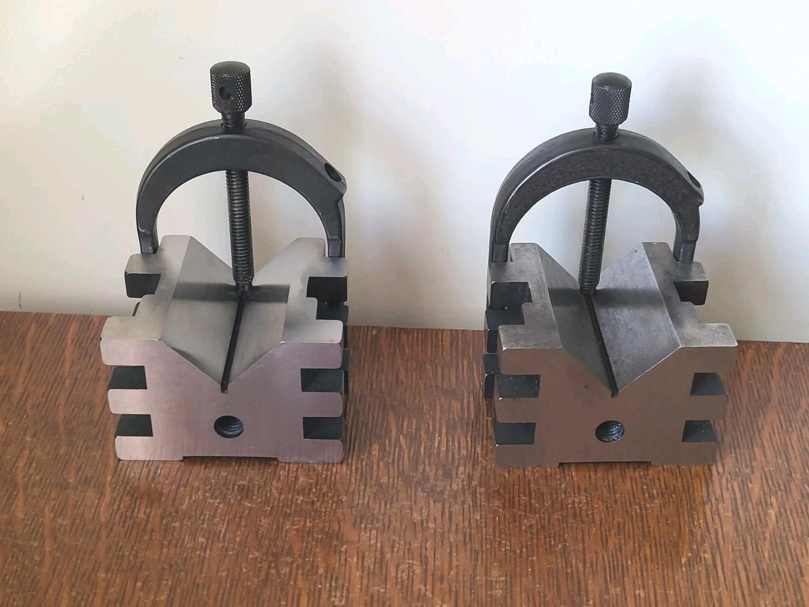 (2) Starrett No. 568 V-Blocks w/(2) Clamps 3/8-16 NC Non-Matching Serial Numbers