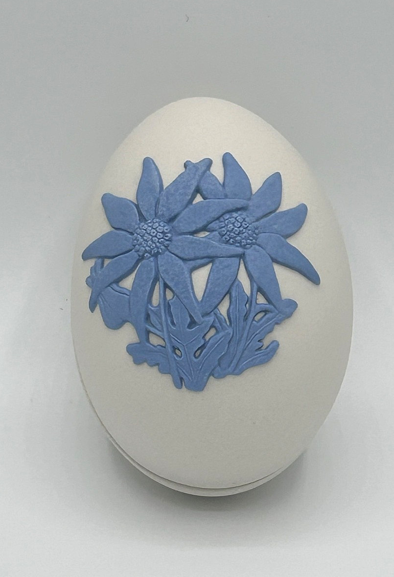 Wedgwood Reverse Colors White Jasperware Edelweiss Egg with Blue Relief Bias