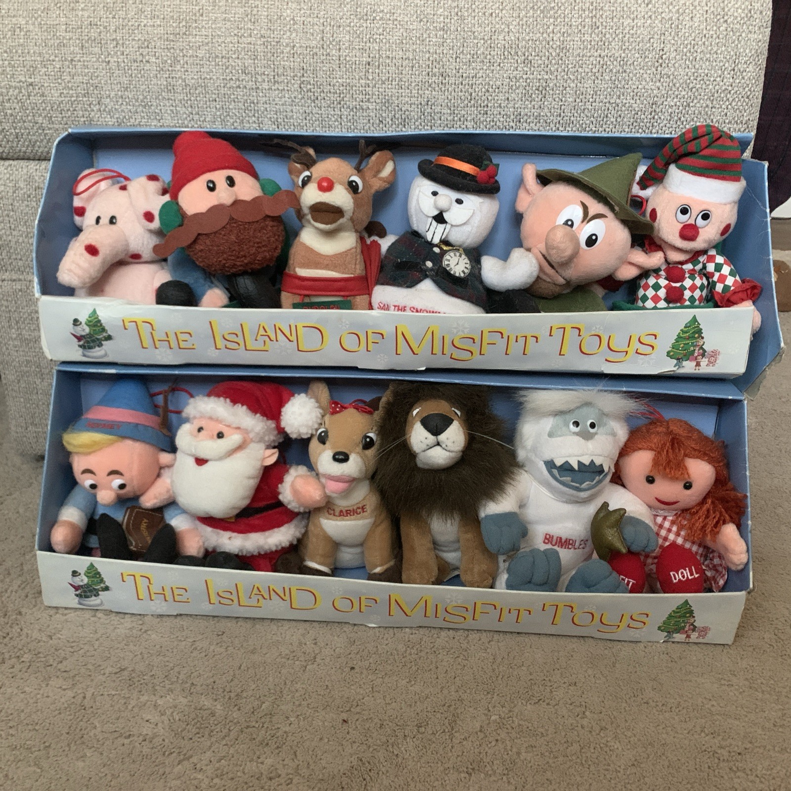 Rudolph The Red Nosed Reindeer Island Of Misfit Toys Plush Complete Lot  12-NEW