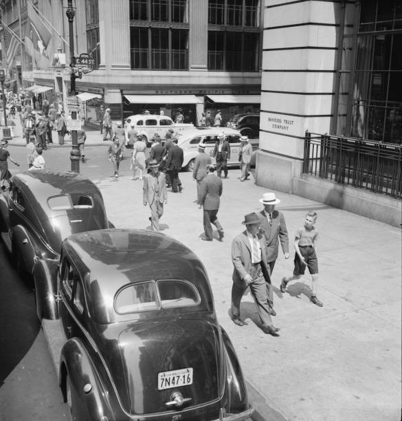 Fifth Avenue at 44th Street looking north New York City Old Photo