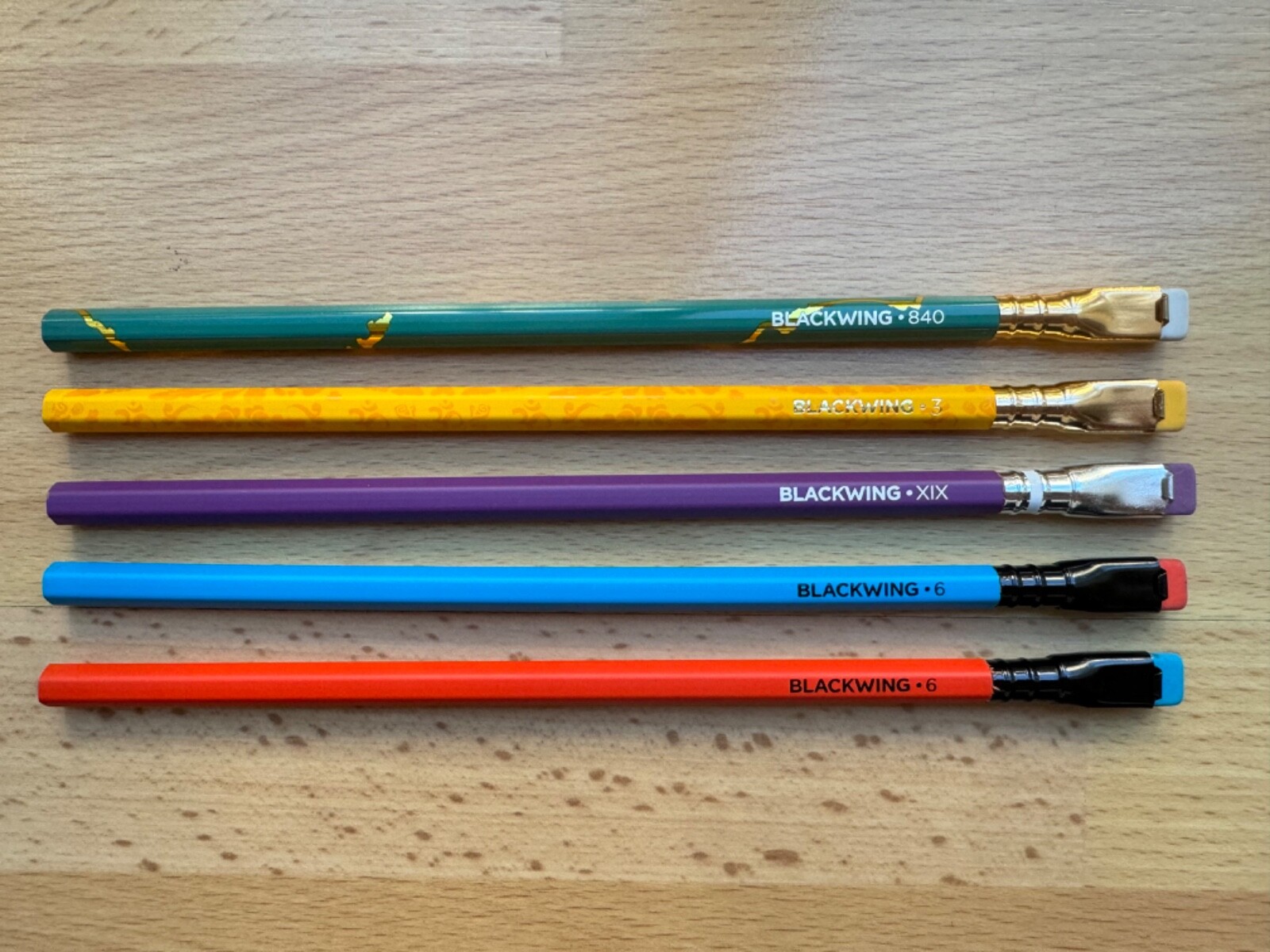 2020 Blackwing Volume set: 5 Pencils (volume 840, 3, XIX & 6 (no Boxes)