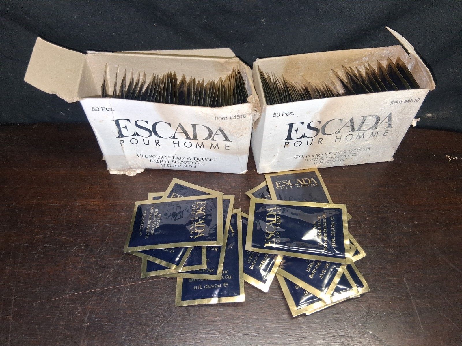 Escada Pour Homme Bath & Shower  Very Rare  93 sample packets .15 fl oz each