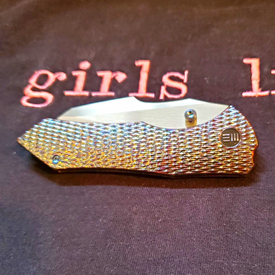WE Knife Co. High-Fin XL Pocketknife CPM 20CV  Ti Frame Lock Clip