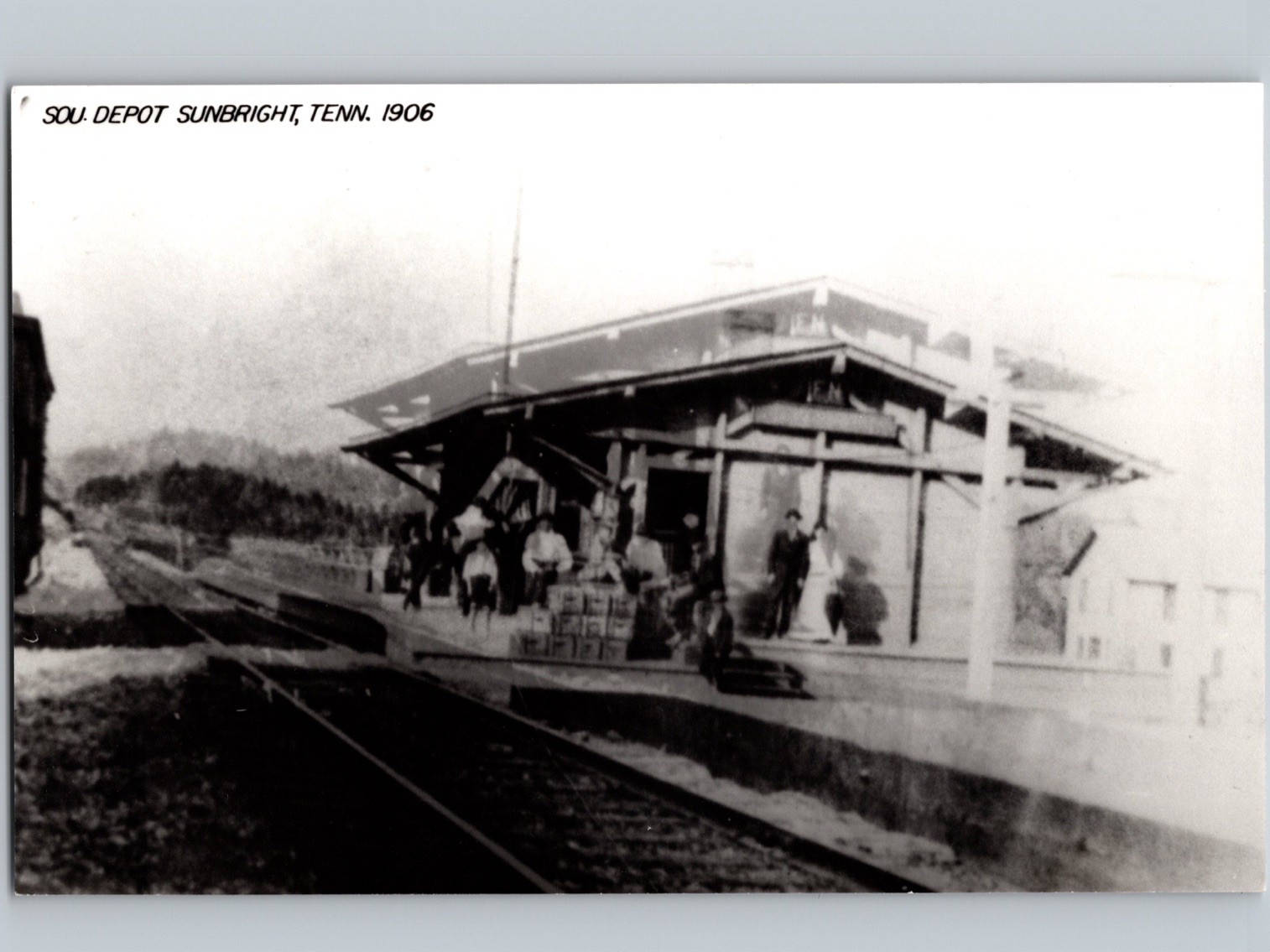 c1970 Southern Pacific SP Depot Sunbright Tennessee TN Morgan County RPPC Photo