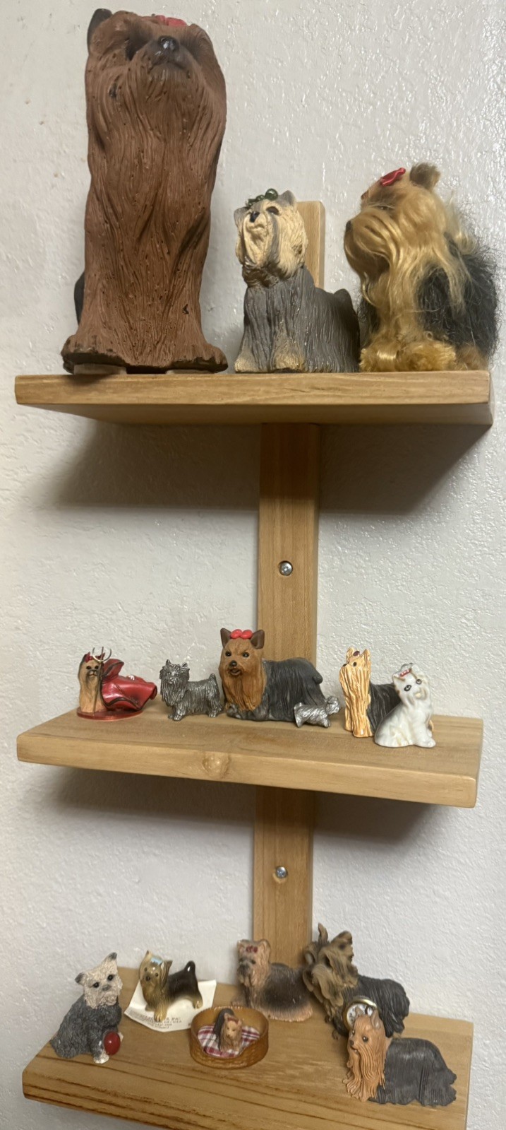 GROUP OF 15  YORKSHIRE TERRIER  YORKIE Figures  DOG FIGURINES