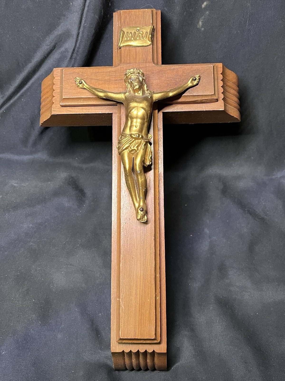 VINTAGE WOOD LAST RIGHTS CRUCIFIX 13”