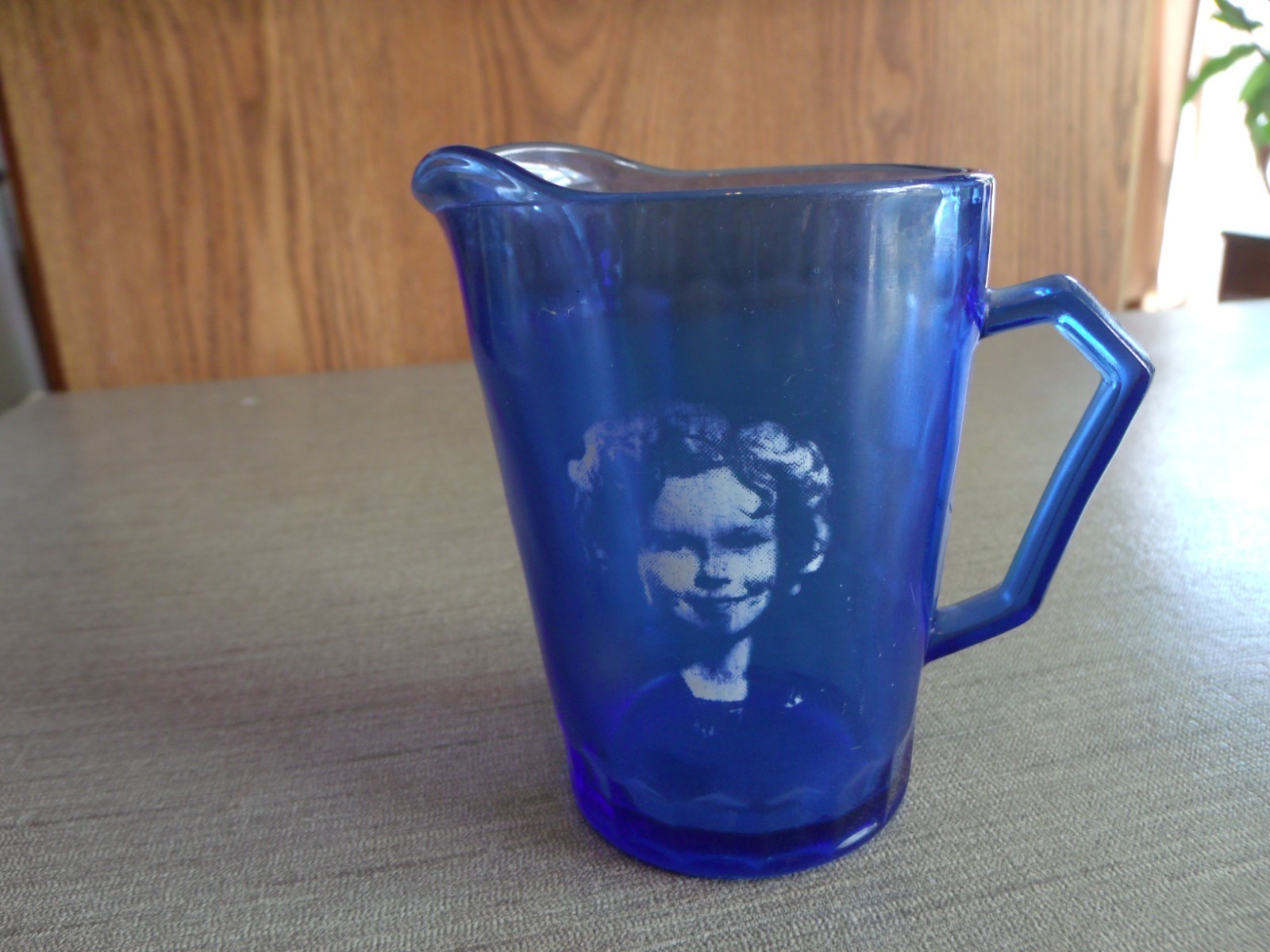 VINTAGE COBALT BLUE SHIRLEY TEMPLE PITCHER 4 INCH TALL #1
