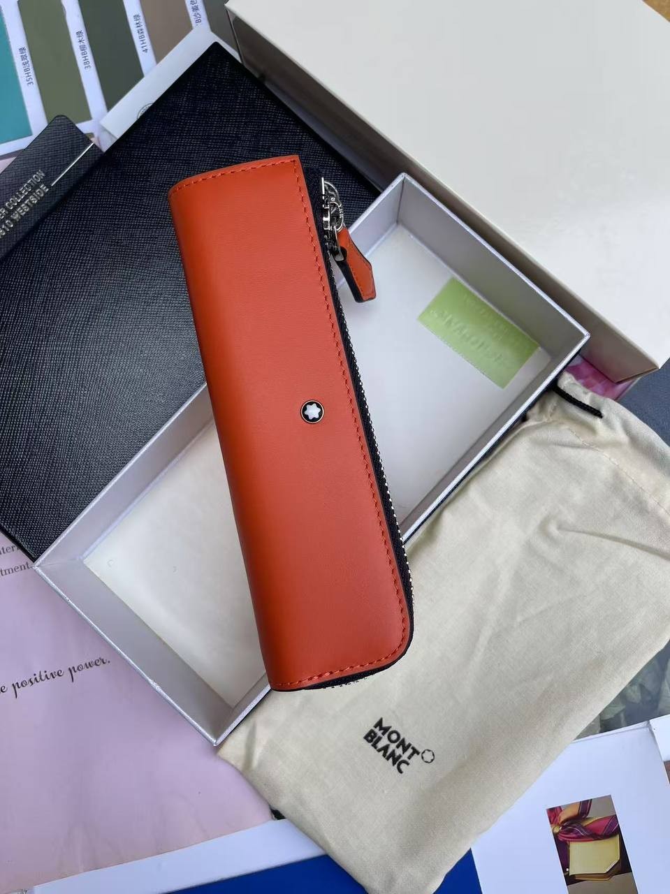 Montblanc Meisterstück Heritage Rouge et Noir Baby Orange Pen Pouch New In Box Montblanc Meisterstück Heritage Rouge et Noir Baby Orange Pen Pouch New In Box