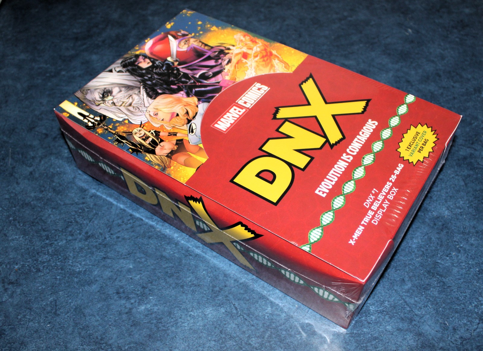 26 count box display DNX #1 BLIND BAG SKOTTIE YOUNG VARIANT TRUE BELIEVER NM
