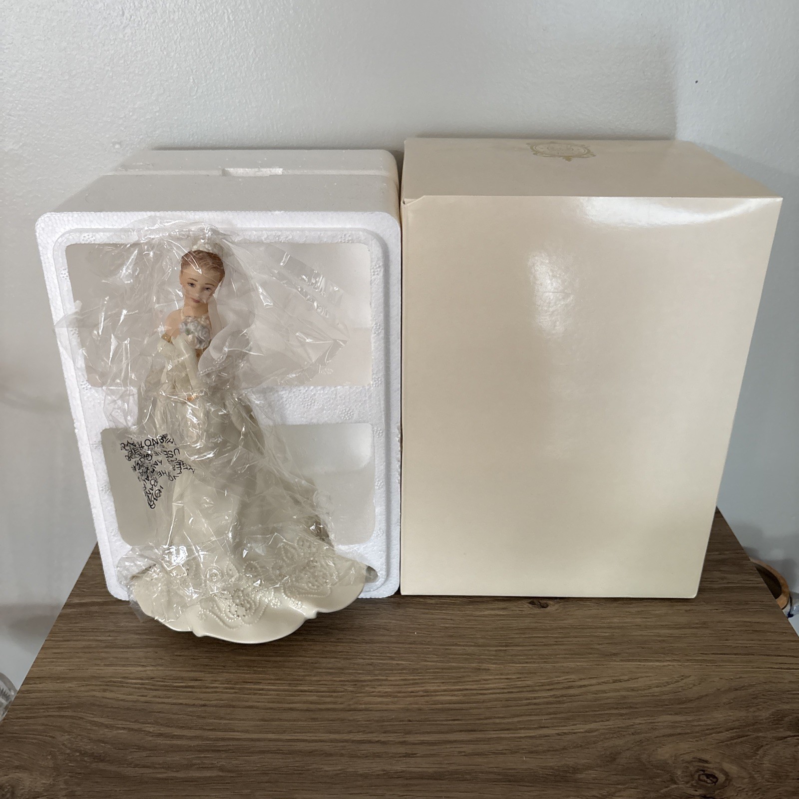 Lenox One Perfect Day Bride Figurine Wedding Dress Comes With Box and COA