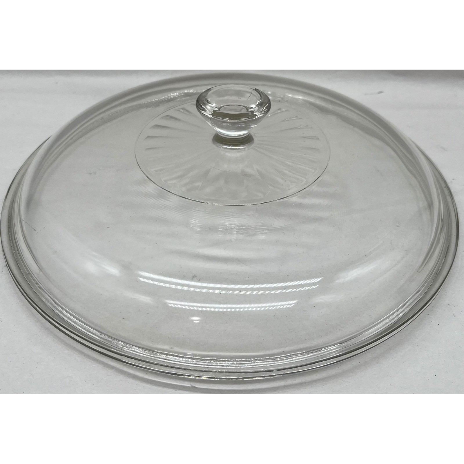 Pyrex 624C-H Clear Glass Replacement Lid for 2 Quart Round Casserole Dish 8.75in Pyrex 624C-H Clear Glass Replacement Lid for 2 Quart Round Casserole Dish 8.75in