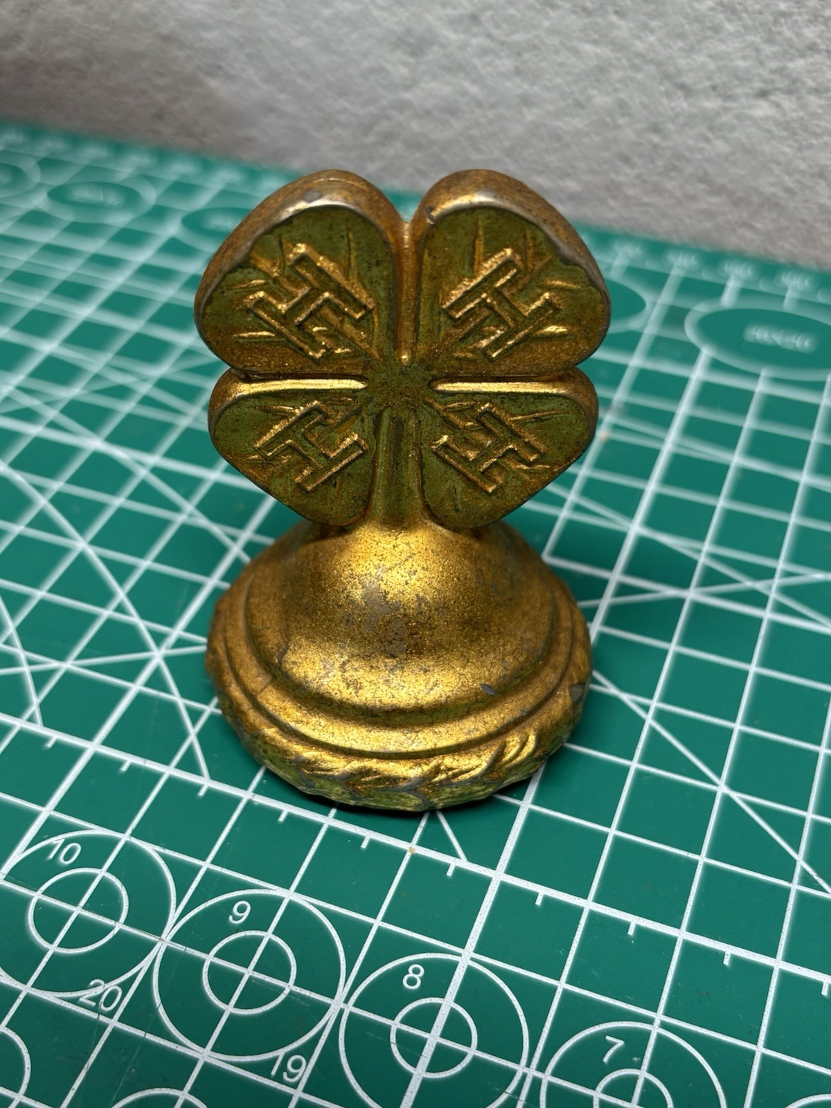 VINTAGE 4-H CLUB PAPERWIEGHT PROMOTIONAL AWARD GOLDEN BELL SHAPED