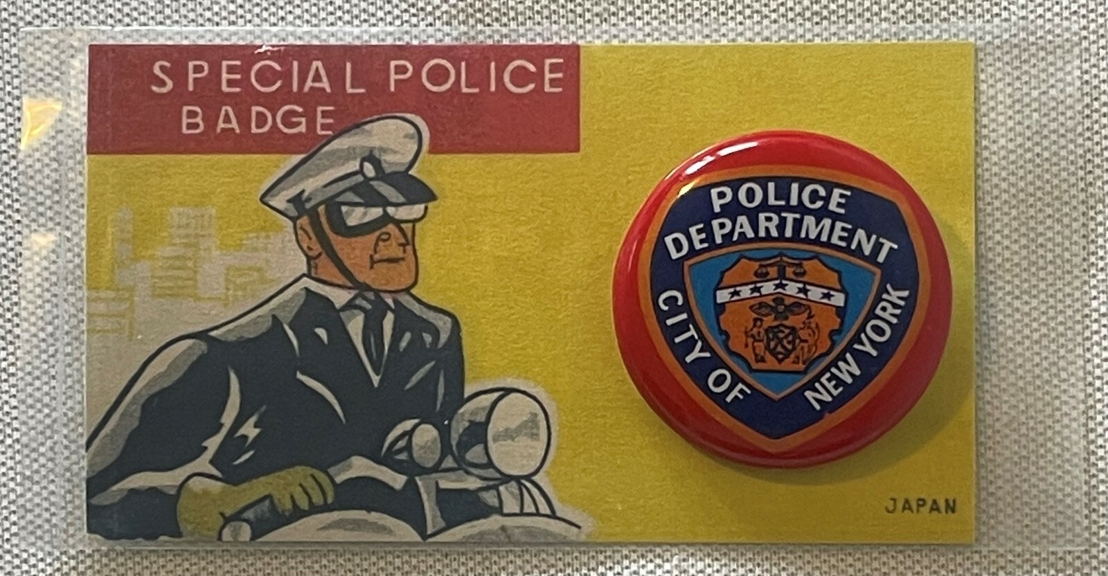 Vintage 1970s NYPD Special Police Toy Badge 🚔 Tin Litho Pinback Japan NOS Card