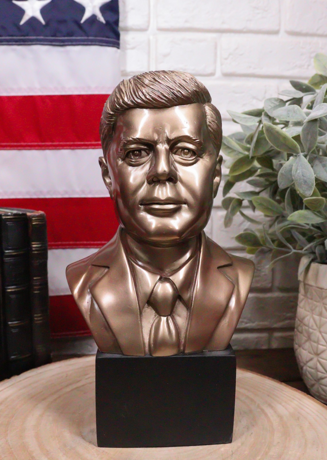 United States President John Fitzgerald Kennedy Bust Figurine Replica 9.5\