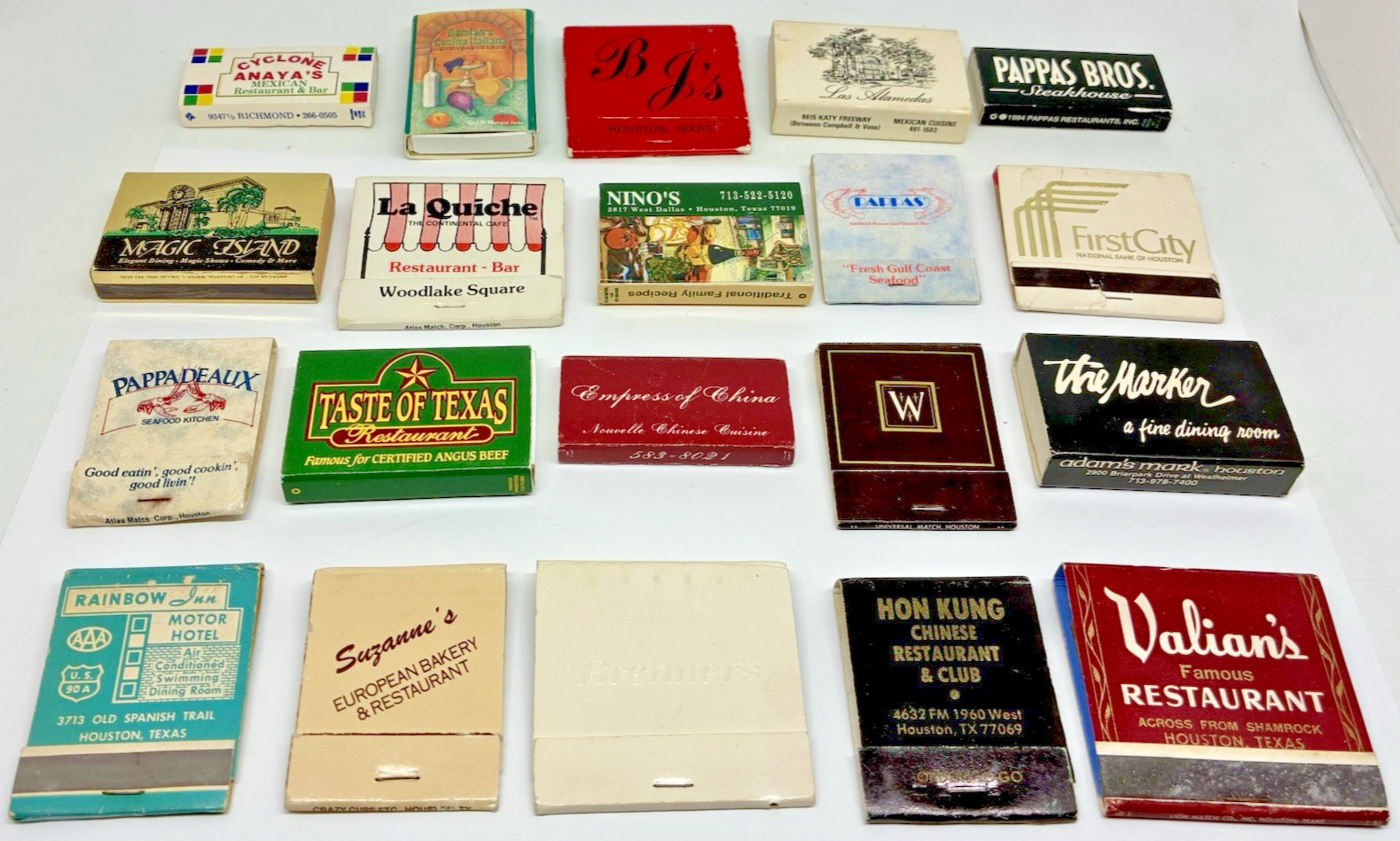 Houston Texas Matchbook LOT of Twenty (20) FULL - Unstruck