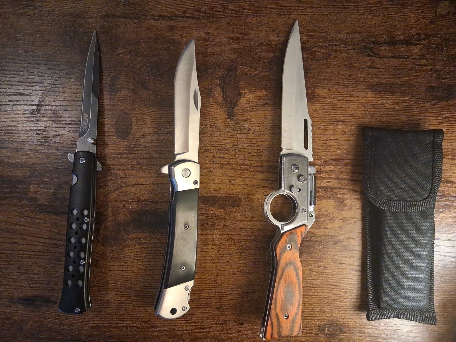  Spring Assist Knife Lot Three Cool Knives Cool Designs New Condition 