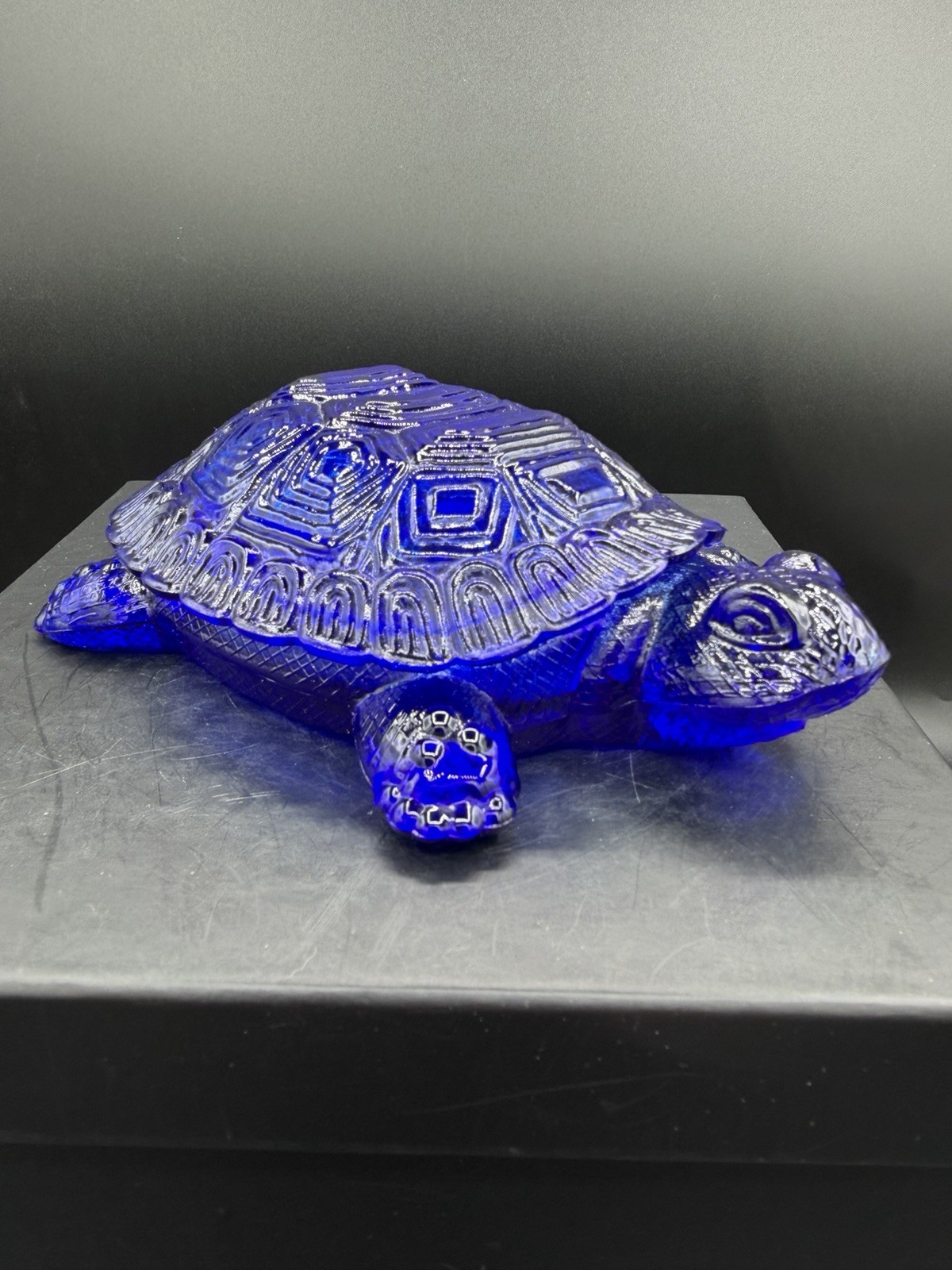 Vintage Cobalt Blue Presser Glass Turtle Trinket Box/ Ring Dish