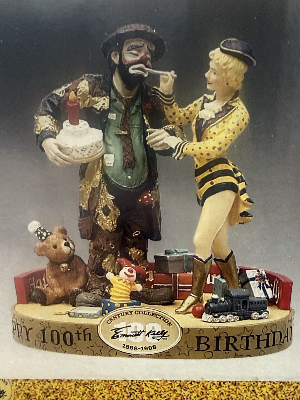1998 Emmett Kelly A Century of Love #17300 Limited Edition Figurine NIB