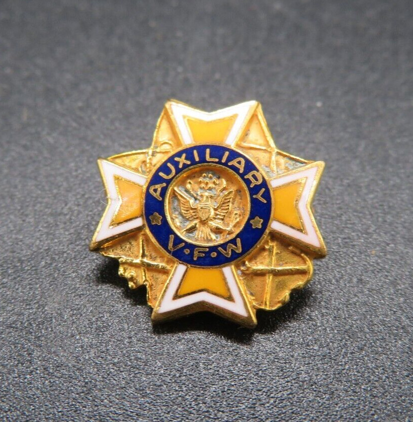 V.F.W. VFW Auxiliary Gold Toned & Enameled Lapel Pin