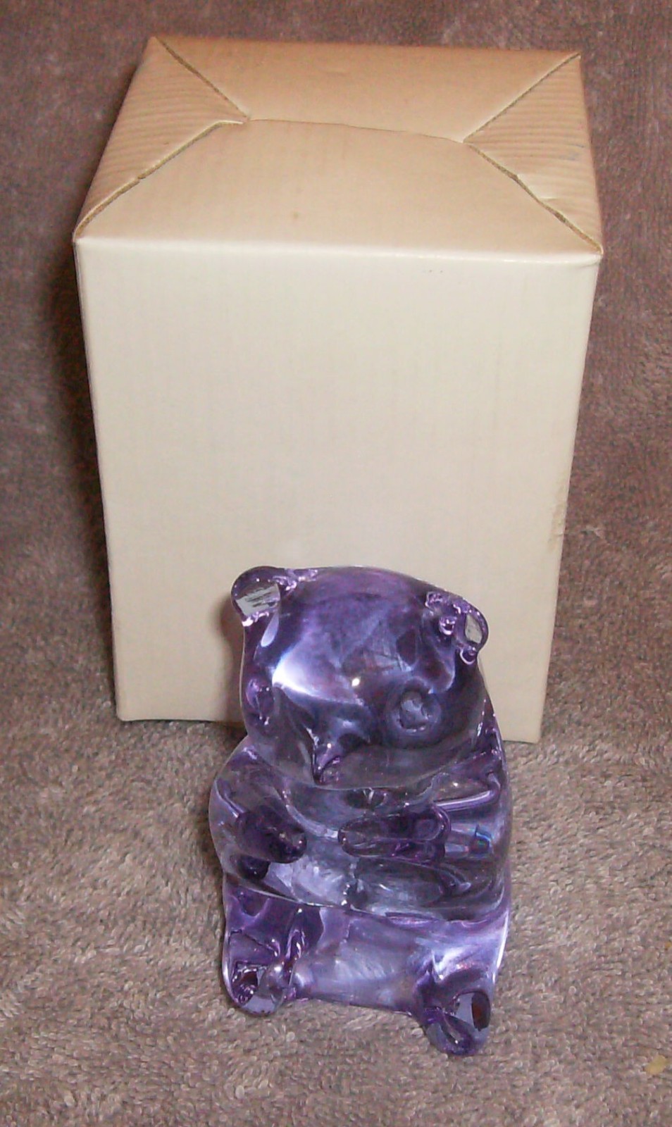 NEW BOYD GLASS PURPLE DANCING BEAR 3\