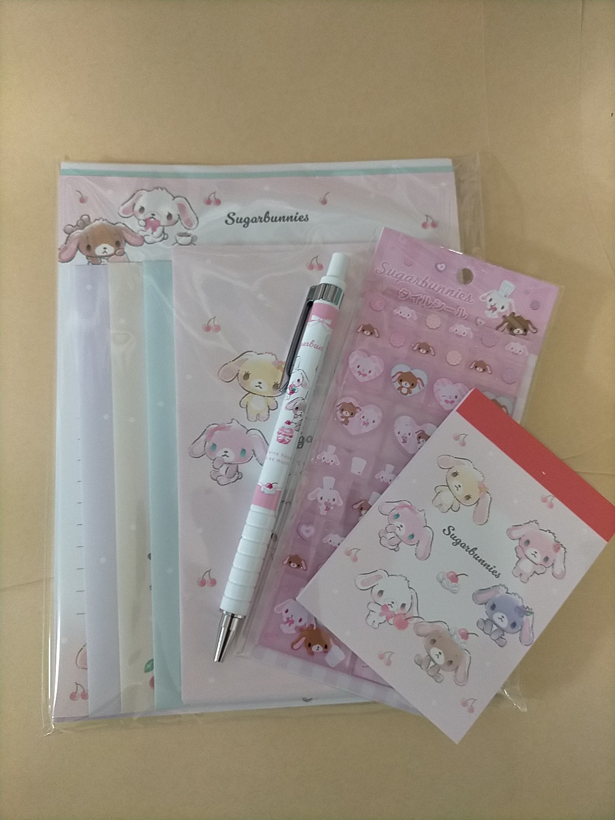 Sanrio Sugarbunnies stationery set letter set, memo pad, black pen, plastic stic Sanrio Sugarbunnies stationery set letter set, memo pad, black pen, plastic stic
