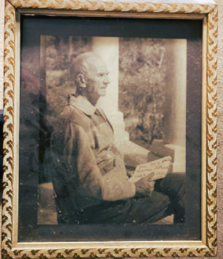 Archibald Rutledge signed and framed B&W photograph of first S.C. Poet  Laureate