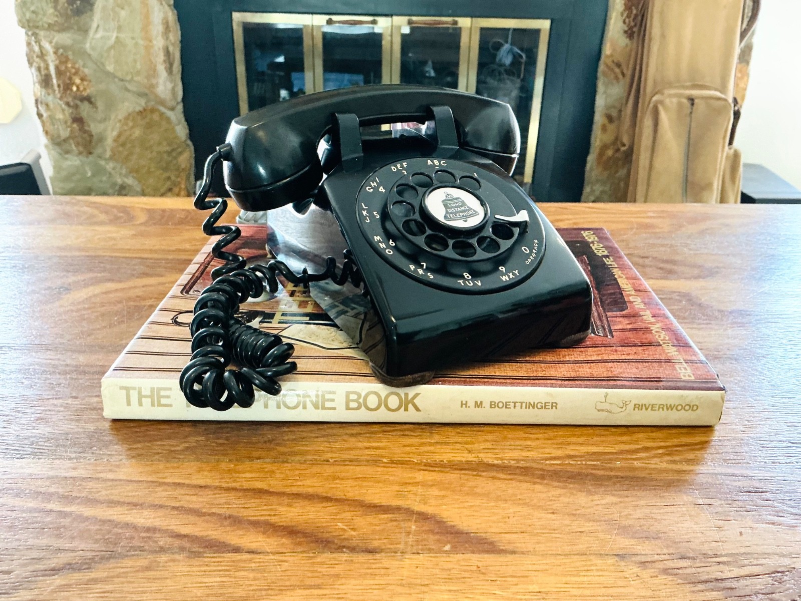 Vintage Western Electric 1964 WORKING MCM Telephone, Classic Black  Desk Phone