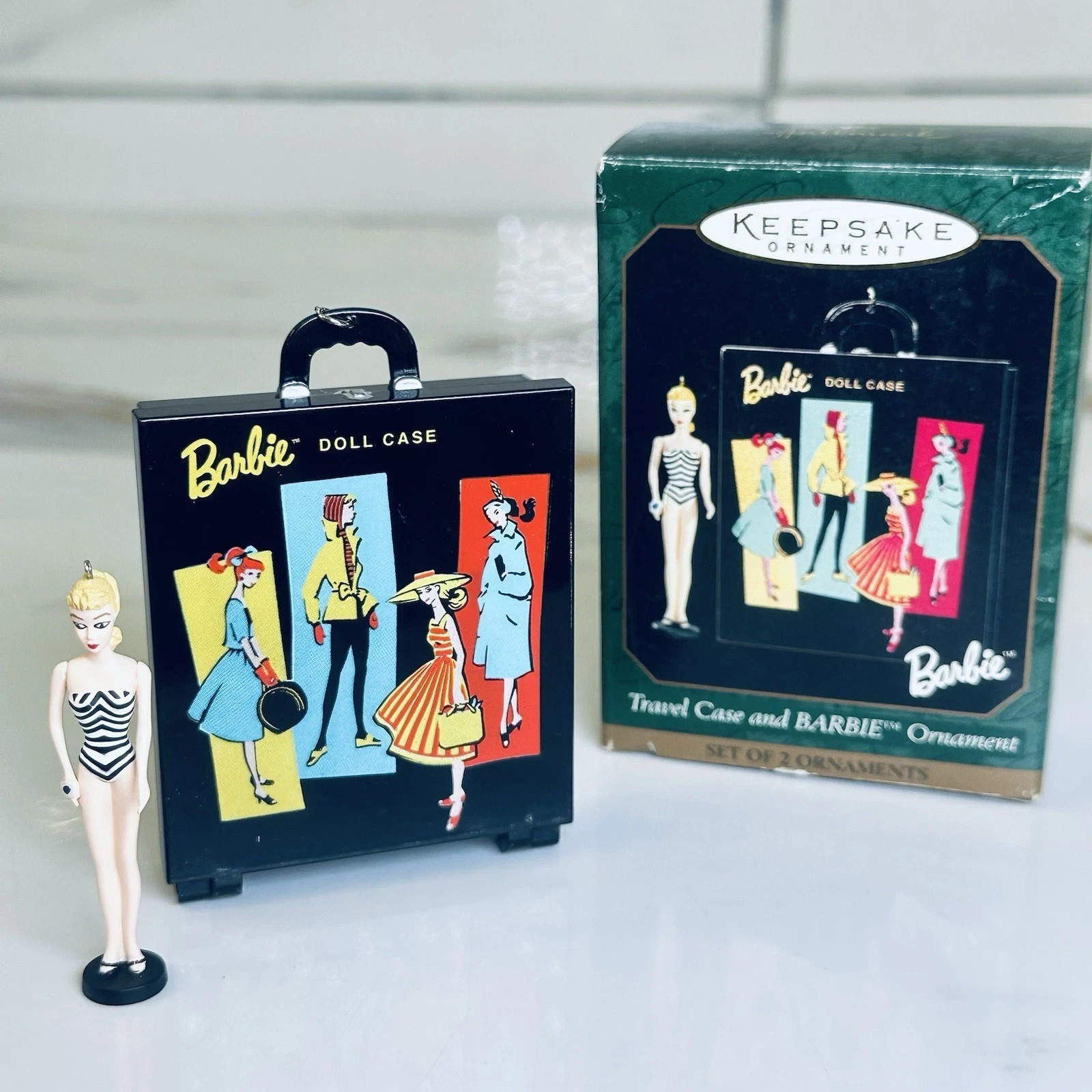 1999 Hallmark Barbie Travel Case & Doll Ornament Set QXI6129 New -824-242