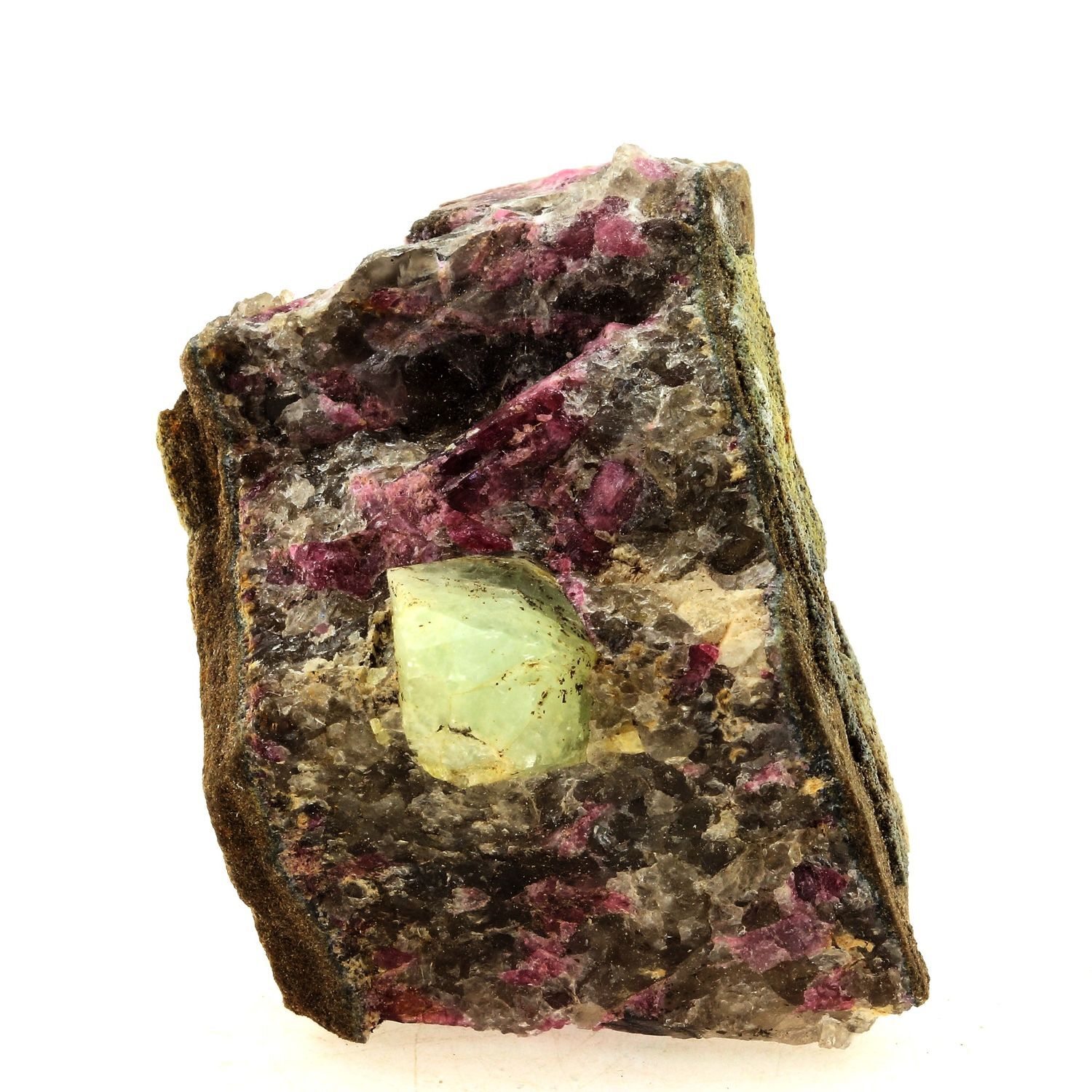 Londonite, Rhodizite. 532.5 ct. Antsongombato, Betafo, Madagascar.