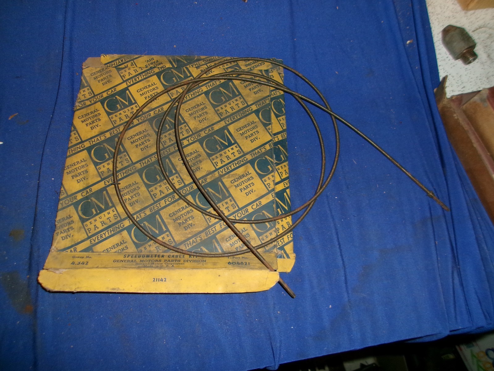 NOS 1941,1942,1946 Chevrolet Speedometer Cable #604823 NOS 1941,1942,1946 Chevrolet Speedometer Cable #604823