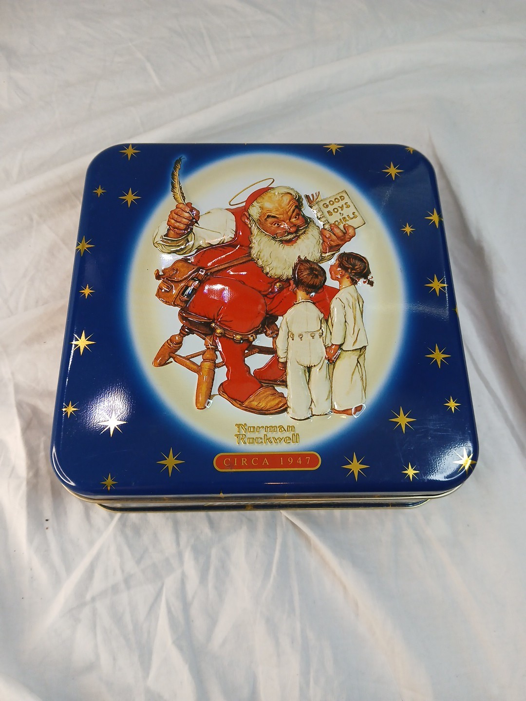 Vintage 1999 Norman Rockwell Christmas Tin Snickers Holiday Santa Decor 1947 Vintage 1999 Norman Rockwell Christmas Tin Snickers Holiday Santa Decor 1947