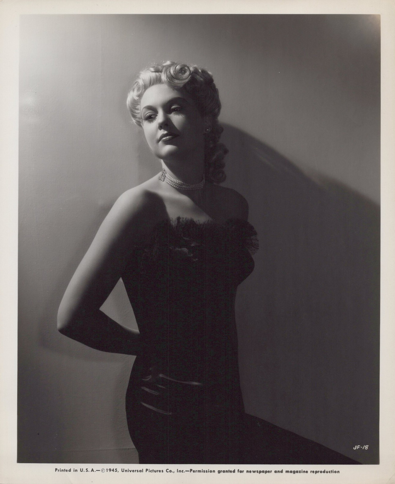 HOLLYWOOD Joan Shawlee STYLISH POSE 1945 STUNNING PORTRAIT RAY JONES Photo 601