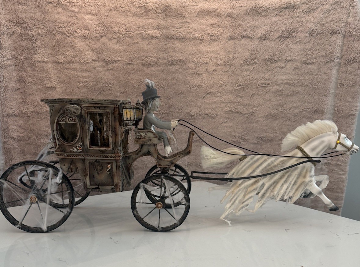 Katherine's Collection Gone Batty Ghostly Horse Drawn Carriage 35