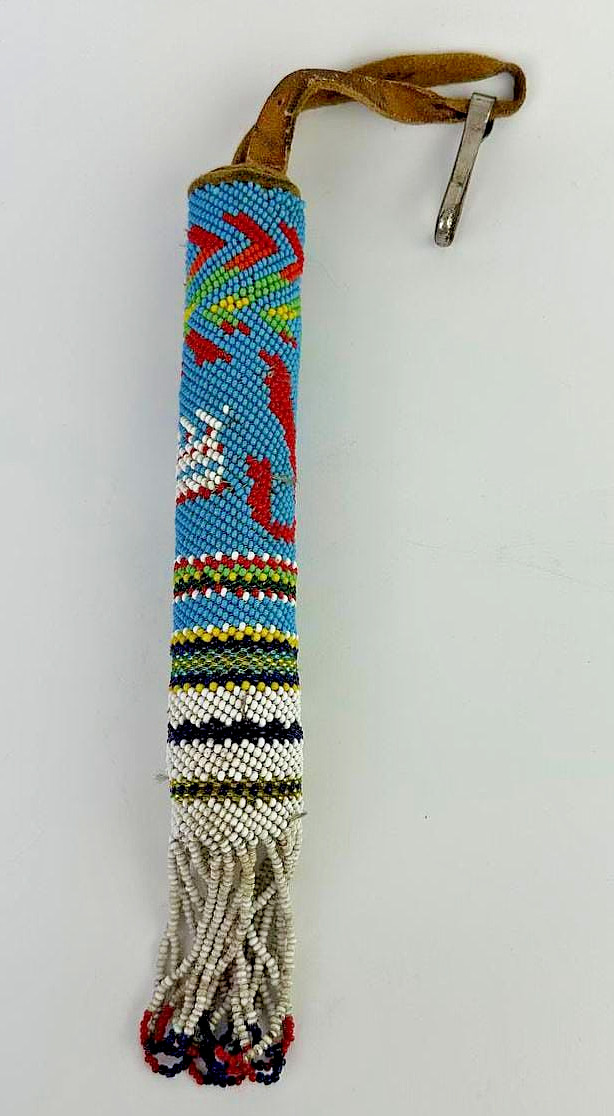 Vintage Plains Style Beaded Awl Case Distressed Leather Fringe Keychain AS IS 8