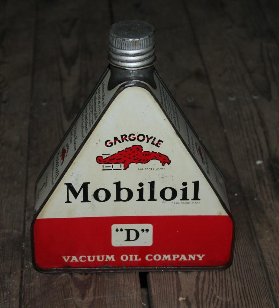 MOBILOIL D Gargoyle oil can / oil tin shell harley indian texaco bsa aeroshell