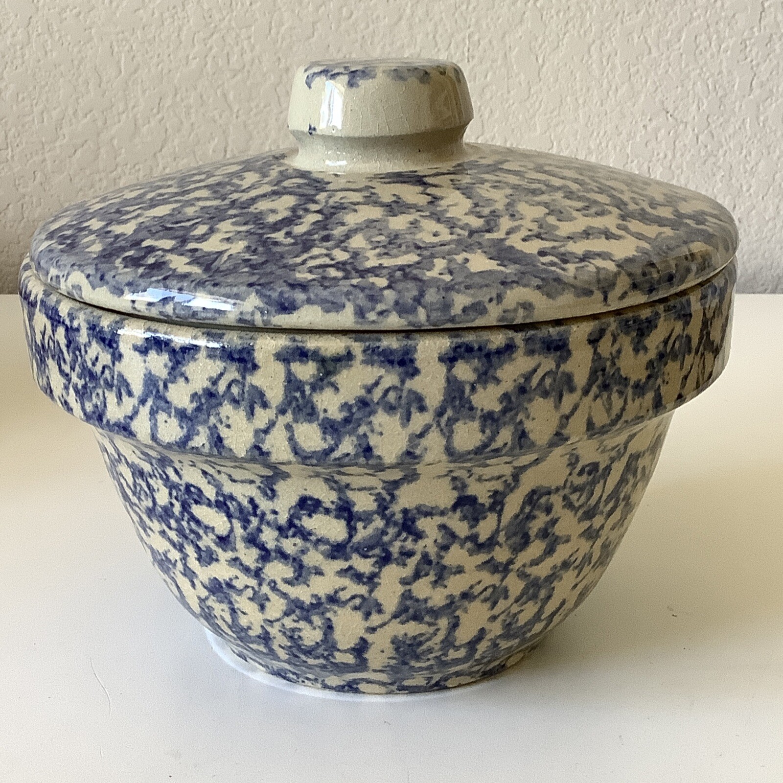 Vintage Roseville Blue Spongeware Crock Serving Bowl + Lid Robinson Ransbottom