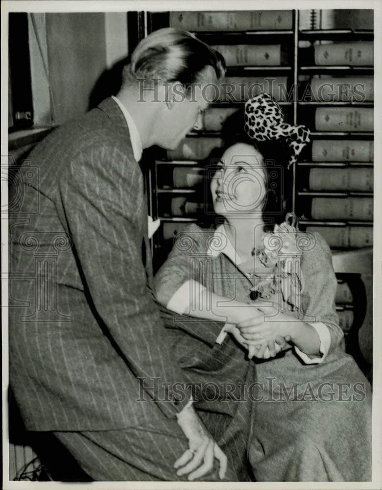 1940 Press Photo Actors Mr. & Mrs. Dennis O\'Keefe after AZ Wedding Ceremony