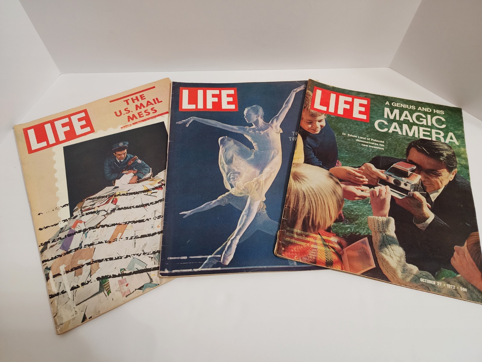 Vintage LIFE Magazine Lot of 3 (1969 & 1972) Jimi Hendrix, Polaroid, Post Office Vintage LIFE Magazine Lot of 3 (1969 & 1972) Jimi Hendrix, Polaroid, Post Office