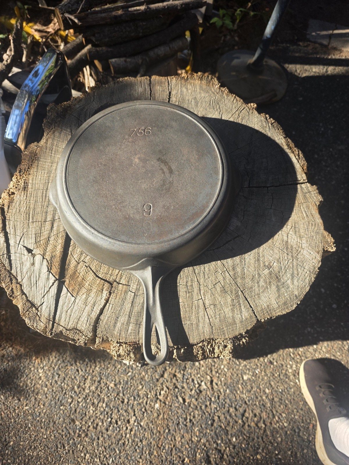 Ghost Skillet Victor 723- turned into 756 9- Cast Iron Skillet