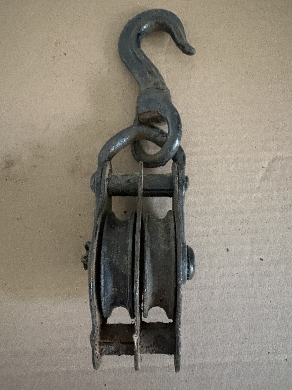 Antique Cast Iron Pulley Double Block & Tackle with Swivel Clevis Hook Barn Farm