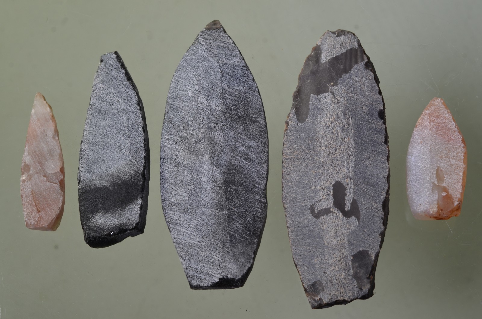 5 Stone/Obsidian Projectile Preforms