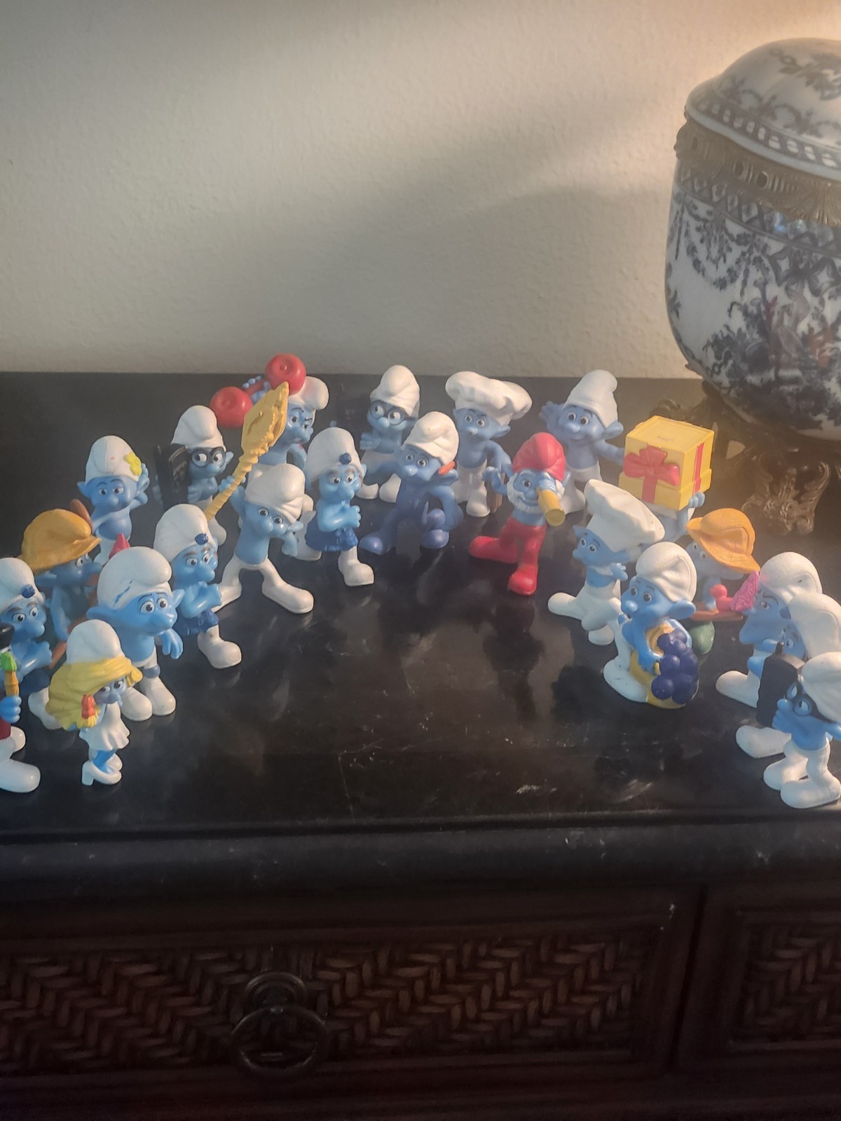 Smurf Figurines Lot Of 23. Vintage Collection Extremely Cute Smurf Characters. 