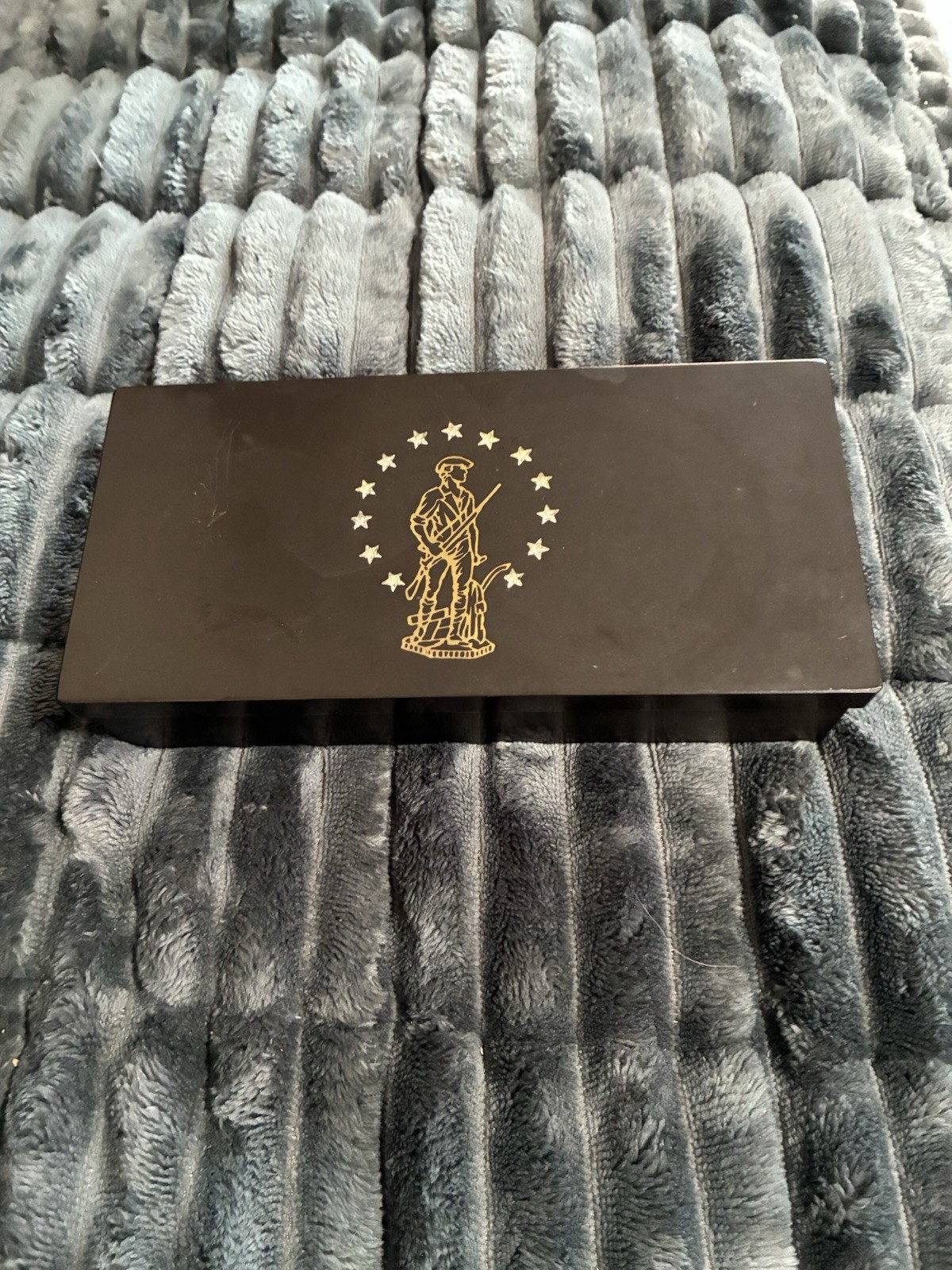 Vint Couroc Of Monterey Inlaid  9X4 Box. Soldier Effigy On Lid. Very Well Made