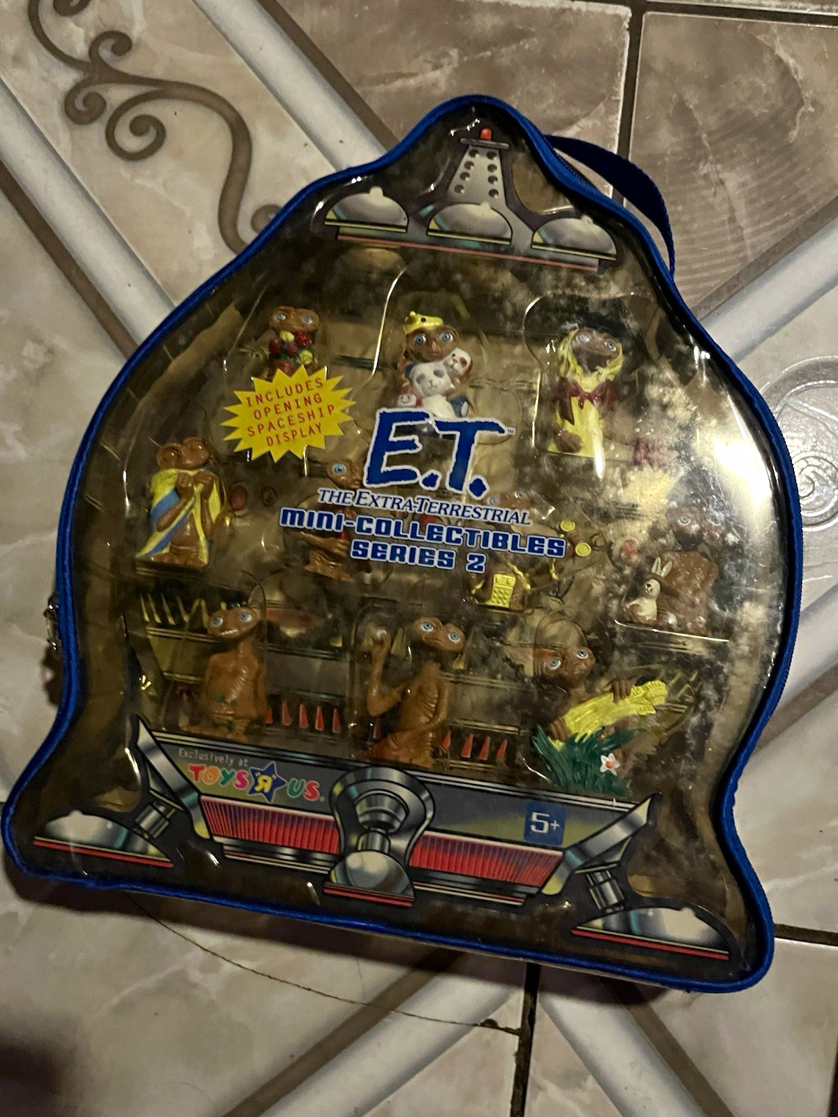 Toys R Us E.T. Mini-Collectibles Series 2 Exclusive Mini Figurine 5+