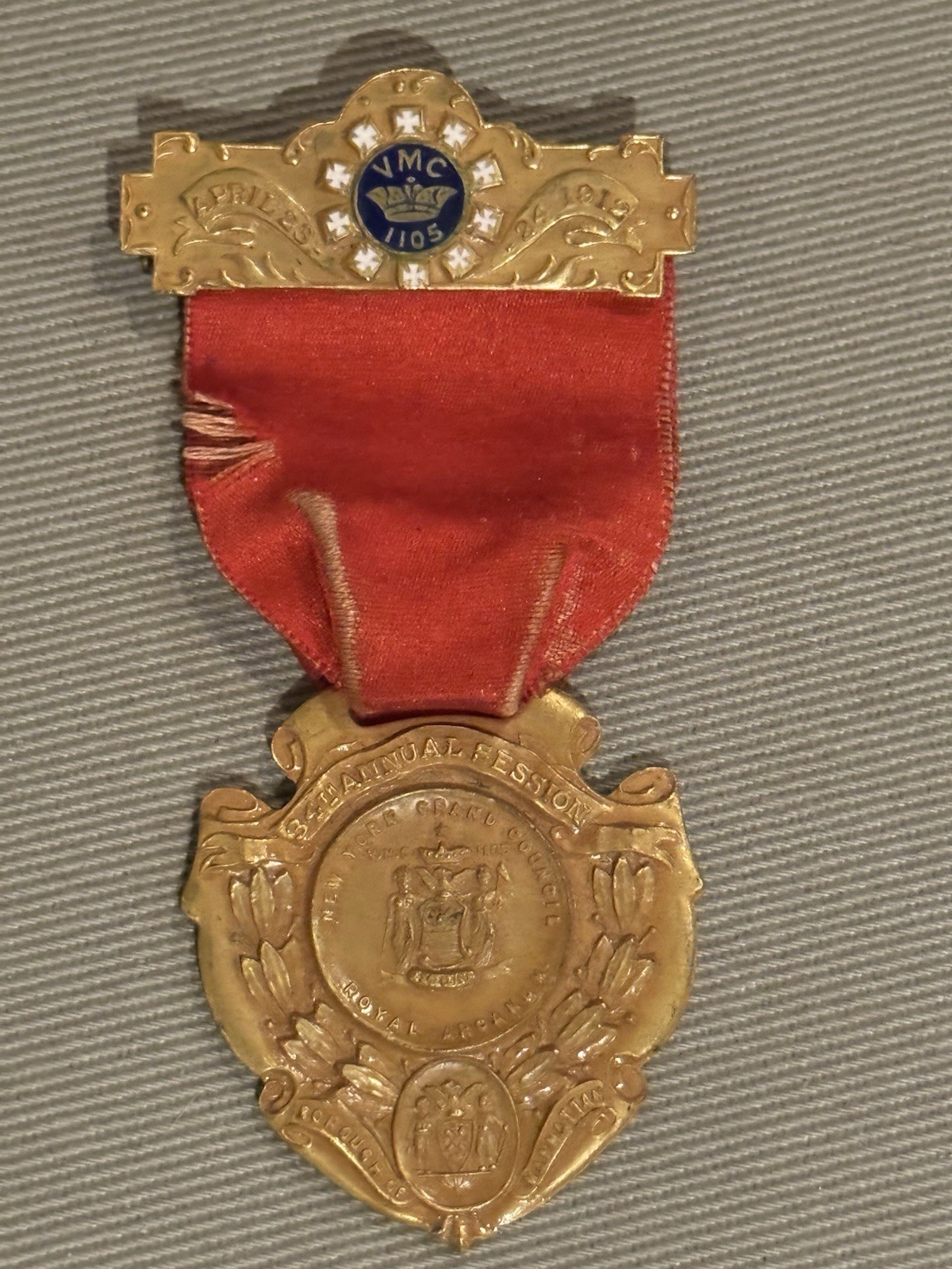 1912 Royal Arcanum VMC 1105 Manhattan 34th Annual Session Pin and Red Ribbon