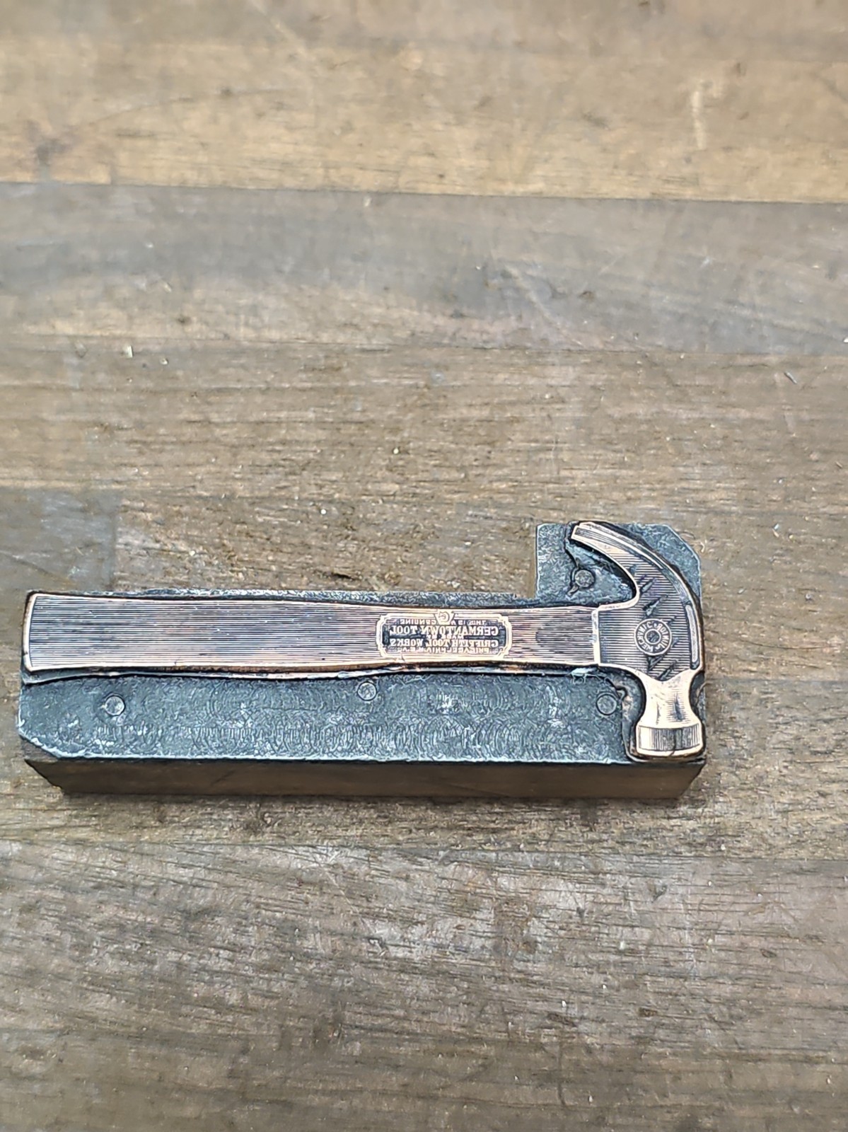 PB8- Antique  GERMANTOWN Claw hammer Wood Printing Block Advertising