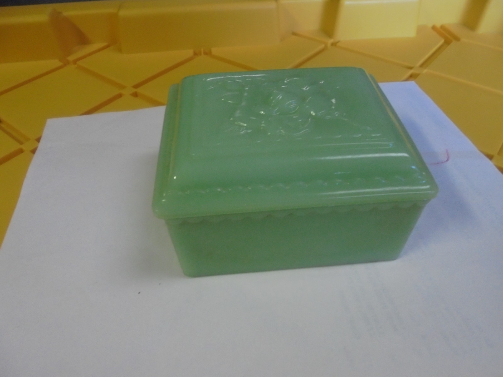 Vintage Glass Jadeite Powder Box Trinket Box