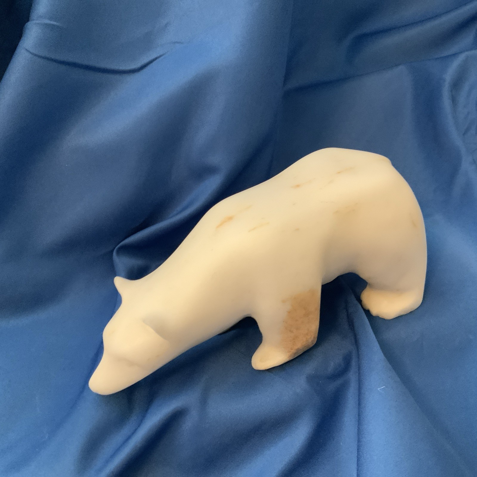 Vintage Polar Bear Solid Stone Sculpture Carving 6.5x3x3” 1 Lb 11 Ounces White Vintage Polar Bear Solid Stone Sculpture Carving 6.5x3x3” 1 Lb 11 Ounces White