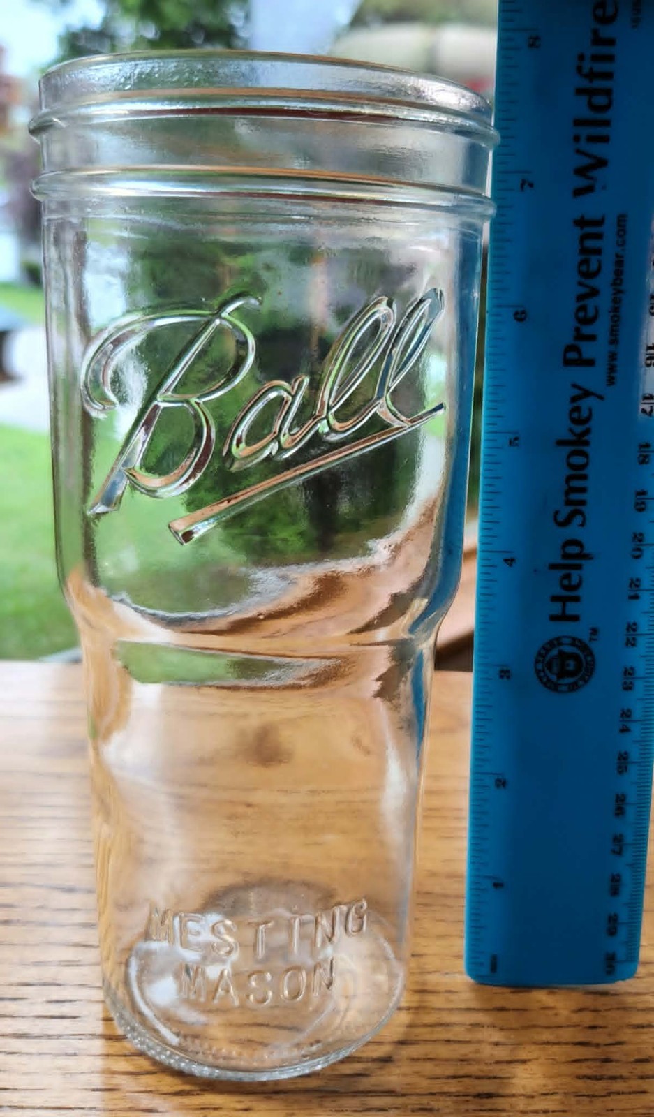 RARE MISPRINT Ball Nesting Misspelled “Mesting” Mason Jar Collectible